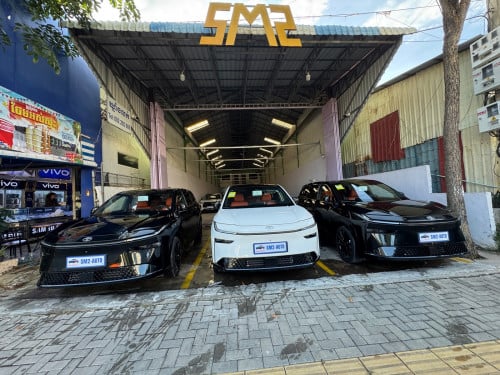 មានក្នុងស្តុកស្រាប់ BZ3X 610MAX FULL