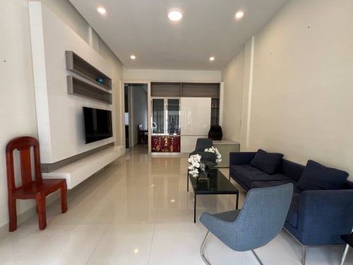 ផ្ទះជួល បុរីប៉េងហ៊ួតបឹងស្នោរ Eco Sunrise