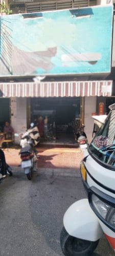 ផ្ទះល្វែងអាជីវកម្មសំរាប់ជួលនៅបាក់ទូក Eo+E1