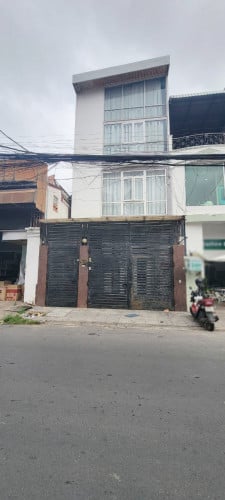 ផ្ទះល្វែងអាជីវកម្មសំរាប់ជួលនៅសន្ធមុខEo +E1