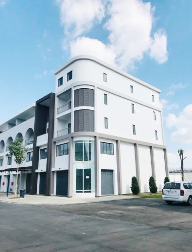 ផ្ទះអាជីវកម្មសម្រាប់ជួល | Shophouse for Rent (កែង)