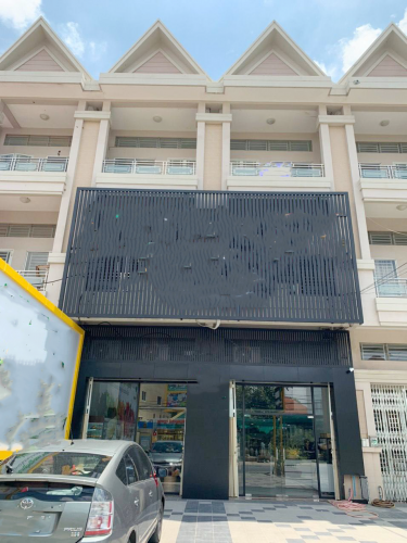 ផ្ទះពីរល្វែង​សម្រាប់ជួល |Two Houses For Rent