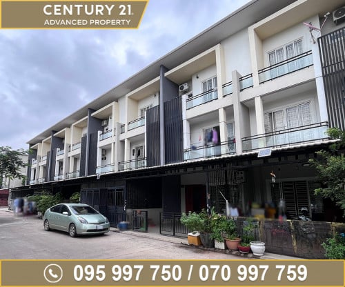 🏘 វីឡាកូនកាត់ (LH) ក្នុងបុរី ហាយលែន ទឹកថ្លា ត្រូវការលក់បន្ទាន់ខ្លាំង