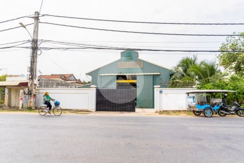 #សម្រាប់លក់ 🏭 ដីទំហំ 865 ម៉ែត្រការ៉េ ជាមួយឃ្លាំង 300 ម៉ែត្រការ៉េ – តាខ្មៅ ខេត្តកណ្ដាល