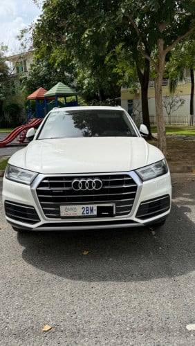 2019 Audi Q5 Company (First Owner Lady)