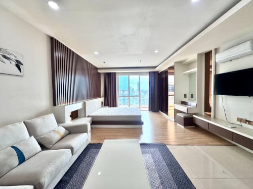 Beautiful Room For Rent In Olympia City Condo