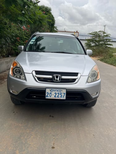 Honda cr-v 2002 ថ្មីមិនដែលជួប