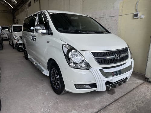 Hyundai starex 2012