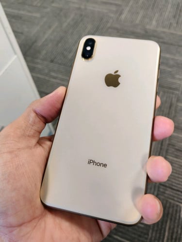 IPhone Xs Max 64G មានស្គេន, អេក្រង់GX ស្អាត​ ថ្ម100% $145, មានឆ្នាំងសាក