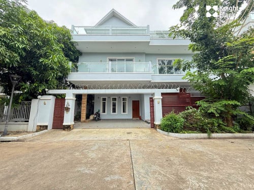 Massive Villa for Lease – Tonle Bassac (Bassac Garden Community) Ref: KHRV476