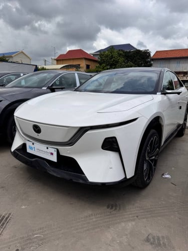 Mazda EZ60 600 Max Edition 2025