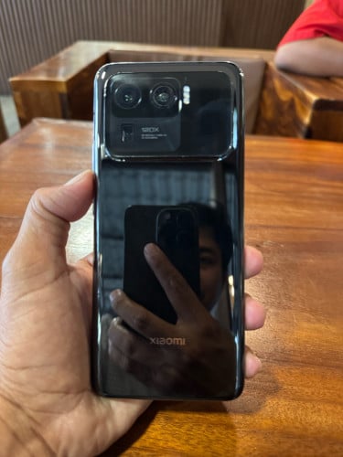 Mi 11 Ultra 8g/256g Global (វៃដូរបាន)👉$245