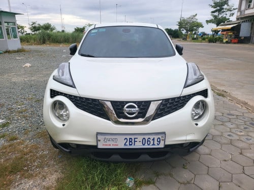Nissan JUKE year 2018 color white