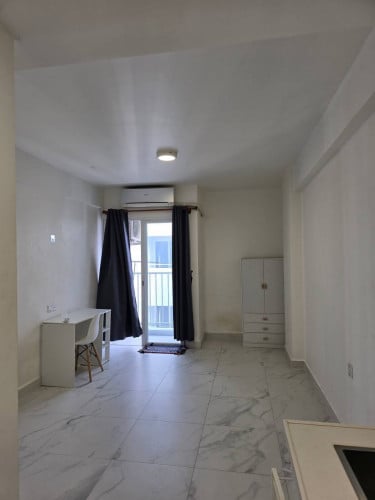 Studio room for rent at Arakawa condo