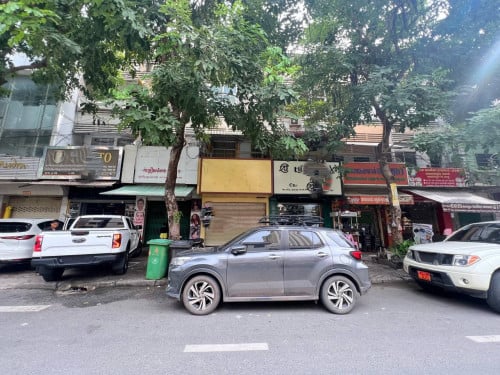 ផ្ទះ សម្រាប់ជួល​នៅជិតផ្សារចាស់