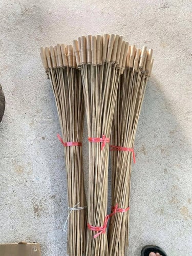 កាំជ្រួចខ្មែរ