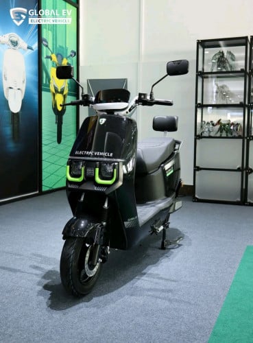 ម៉ូតូអគ្គិសនី