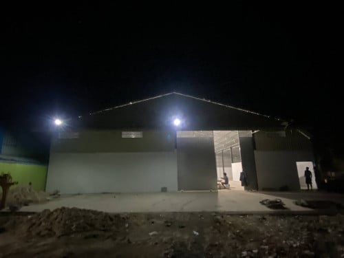 ឃ្លាំងលក់សង្កាត់១ កំពង់សោម