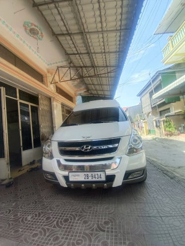 ឡានលក់ឆ្នាំ2010