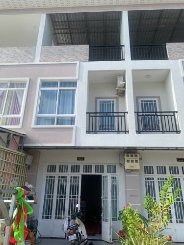 ផ្ទះលក់បន្ទាន់ តម្លៃ 63,000$ តម្លៃចរចារបាន នៅម្ដុំទួលពង្រ