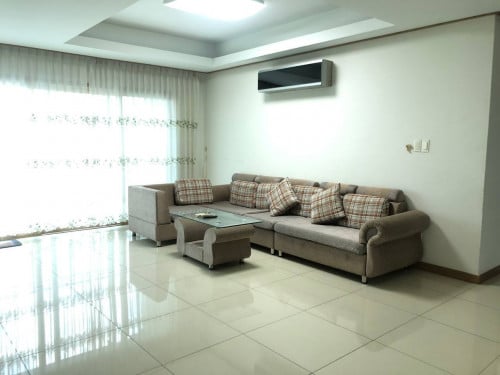 【Apartment for Rent】	3 bedrooms  for rent in Toul Kork area	 【公寓出租】	金边TK大道附近