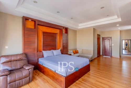 #ForSale 🏢 12 Storey Apartment Building – Toul Tum Poung 1, Phnom Penh
