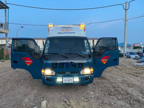 ឡានលក់ FRONTIER 1.4ton ឆ្នាំ2003 ទូរស្ងួត ប្រភេទឡានថ្មី