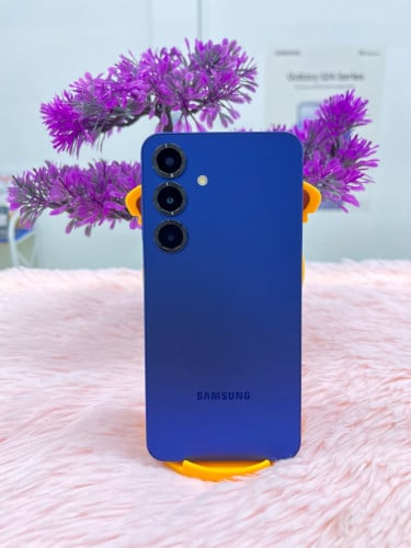 ស្តុកថ្មី SAMSUNG GALAXY S25 5G