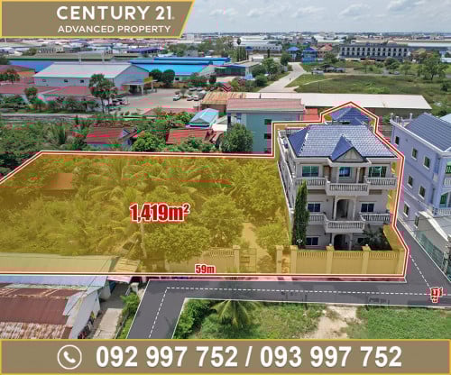 🏘ផ្ទះវីឡា កែង (Villa) ជិតបុរី លឹមឈាងហាក់ ផ្លូវជាតិលេខ3 ត្រូវការលក់បន្ទាន់ខ្លាំង