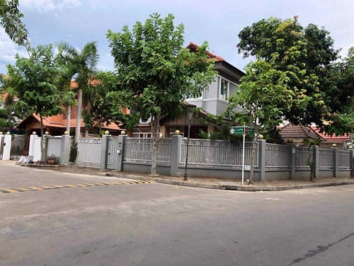 🏠វីឡាទោលកែងសម្រាប់លក់ នៅក្នុងបុរីឧទ្យាទន្លេបាសាក់