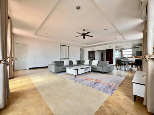 3 Bed Apartment Unit For Rent | Affordable Penthouse | City center