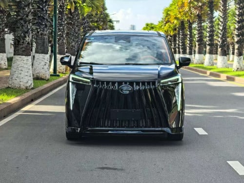 Brand new GAC Trumpchi GN8