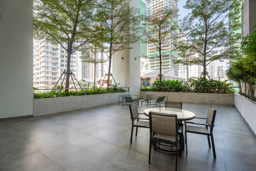 Condo 1 Bedroom For Rent in BKK1 At Embassy Central