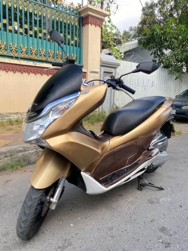 HONDA PCX