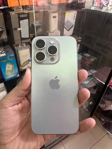 I phone 15 pro 256g ZP ស្អាត99% ថ្ម92% លក់640$