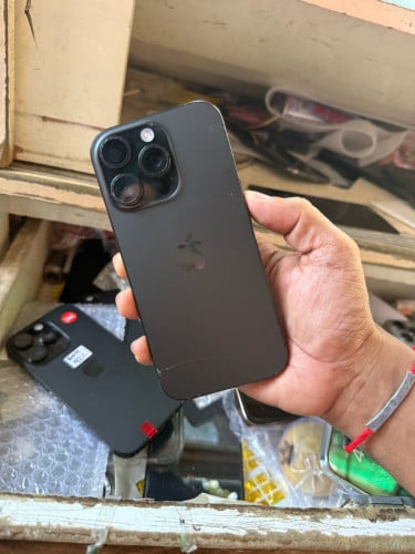 iPhone 16 pro 256G ZA Kh