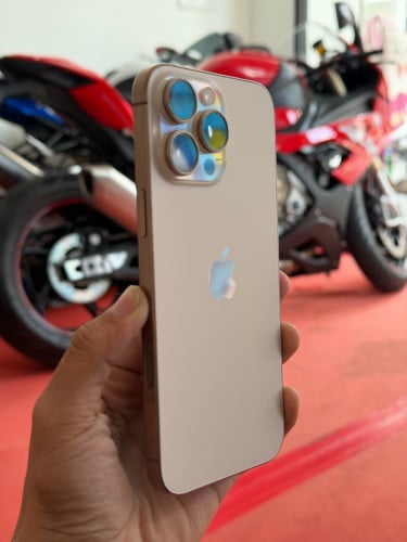 Iphone 16 pro max LL/A for sale ទូរសព្ទប្រើផ្ទាល់នៅស្អាត 98%