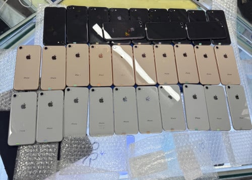 iPhone 8G ស្អាត