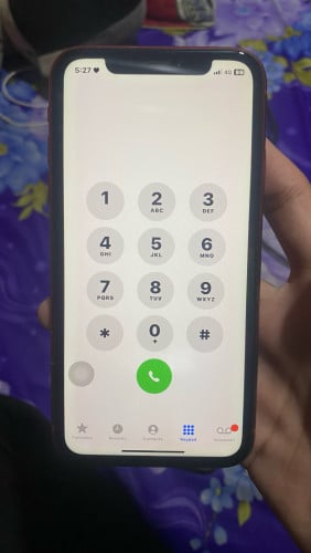 iPhone XR 128g 110$ ចរចា