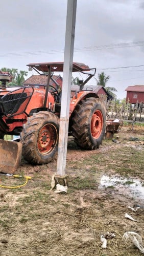 Kubota 9540 សេរី2015 មានពន្ធ $10,000