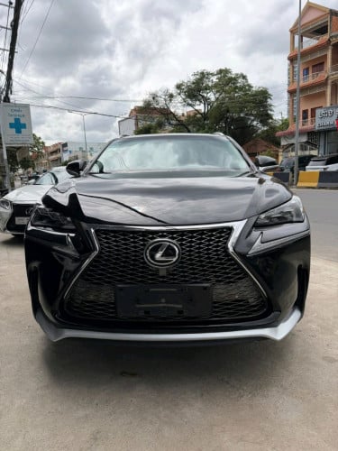 Lexus nx200t 2015 luxury up fsport ផ្លាកលេខ2CA
