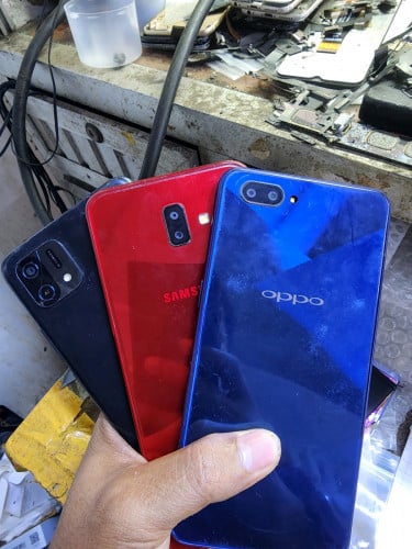 oppo 3 ដើមលក់15$ ខូចអេក្រង់