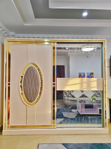 Studio room 5 min from Russia market