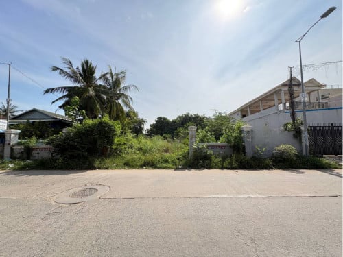 ដីសម្រាប់ជួលនៅកោះនរា ខណ្ឌច្បារអំពៅ