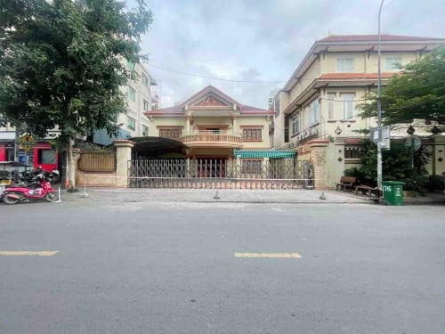 វីឡាសម្រាប់ជួល នៅសង្កាត់បឹងកេងកង១