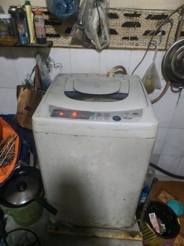 ម៉ាស៊ីនបោក នៅប្រើបានល្អ