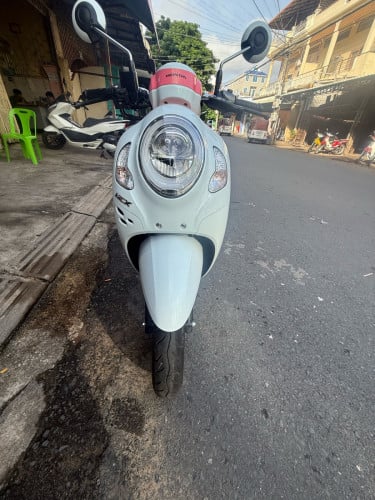 ថ្មីដូចកេះ