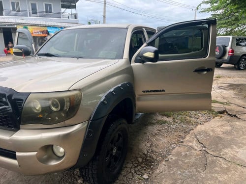 លក់បន្ទាន់ឆ្នាំ06លក់14000