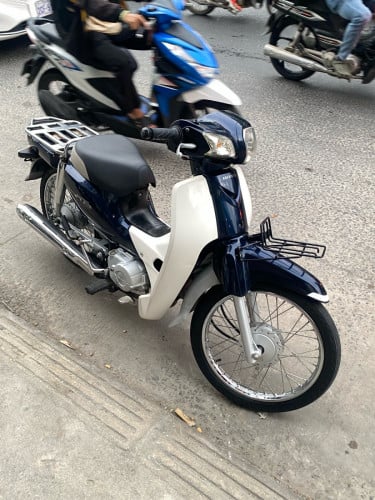 ទិញអោយកូនអត់ជិះ លក់ប្រញាប់ Honda Supercub 110cc