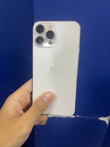 លក់បន្ទាន់! iPhone 13 Pro Max